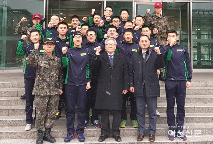 호서대 신대철 총장 동계훈련 현장방문.jpg