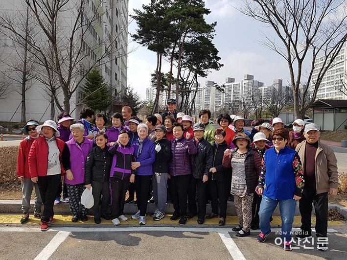 신창면, 봄맞이 대청소 실시 - 2번 사진.jpg