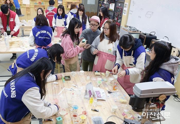 [순천향대 자료사진] SRC - 자유창작실 (DIY목공동아리 활동).jpg