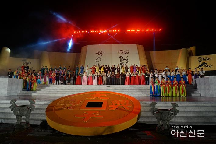 문화관광과, 아산시립합창단 베트남 닌빈성 초청 공연 성료 2.jpg