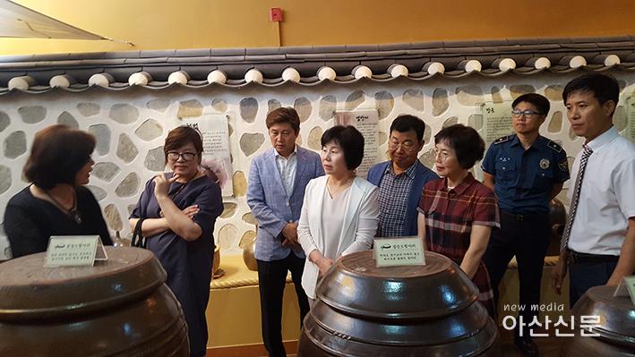 5. 문화관광과, 옹기 및 발효음식전시체험관 - 3번 사진.jpg