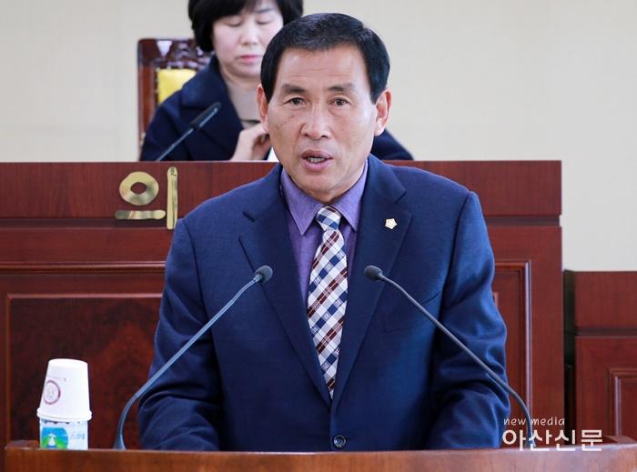 2018.12.12. 현인배 의원(결의안 채택).JPG