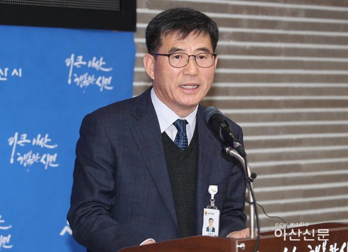 강용구 건설교통국장.JPG