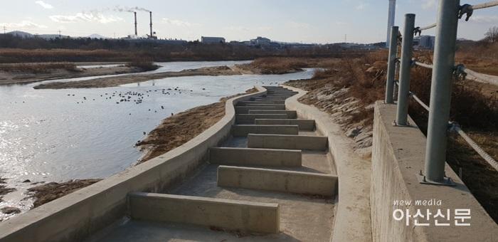 2. 축수산과, 실옥보 어도 개보수.jpg