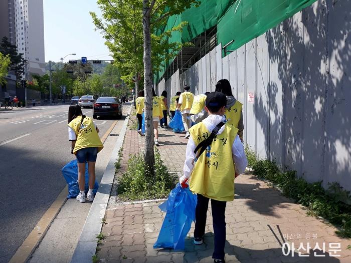 3.온양5동 환경정화.jpg