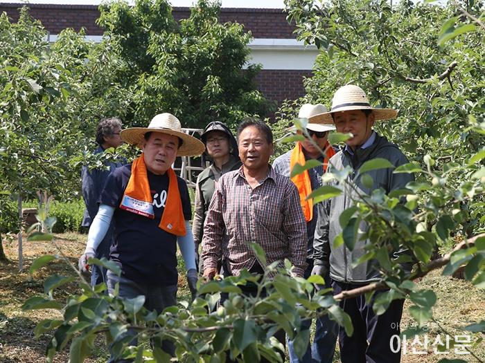 20190524 과수농가방문봉사활동3.jpg