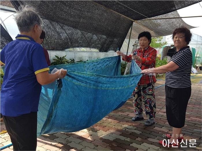 6-2. 아산시, 귀농귀촌인 재능기부 작품전시회.jpg