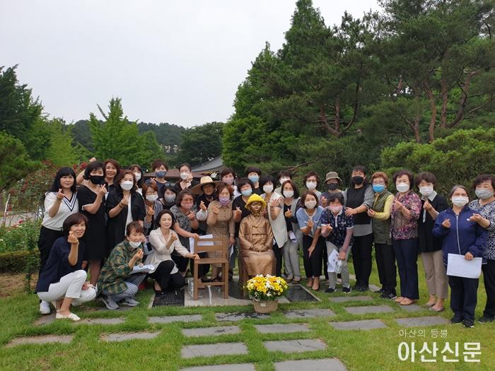 6-1. 아산시, 평화의 소녀상 건립 4주년 기념행사 개최.jpg
