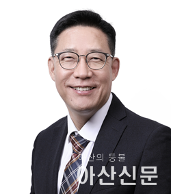 2020-12-29 [순천향대 보도사진] 김승우_순천향대학교_제9대 총장후보자.png