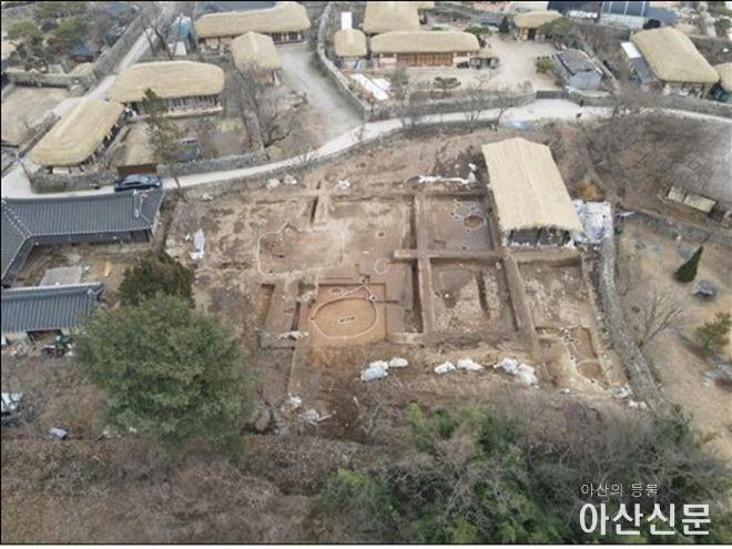 2-1. 아산시, 아산 외암마을 내 청동기·원삼국시대 주거지 최초 확인.jpg