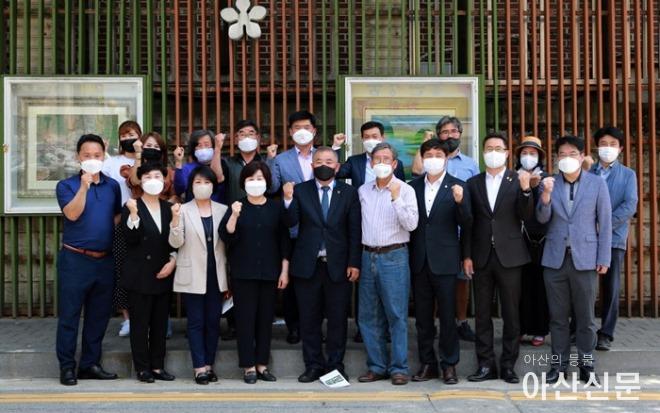 8. 온양3동 주민자치회, 『제17회 소쿠리 갤러리 작품 전시』.JPG