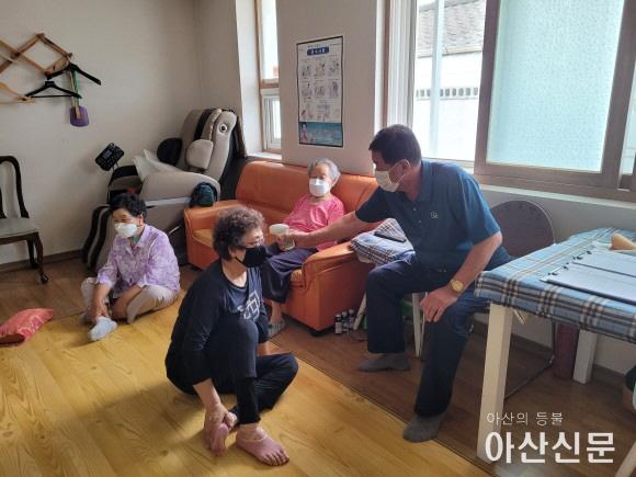 3. 아산시, 방역지침 준수 하에 경로당 운영 재개.jpg