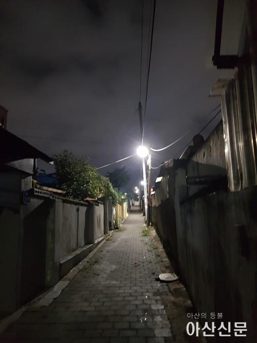 범죄등 안전취약지역 보안등 설치된 장면(도시계획과).jpg