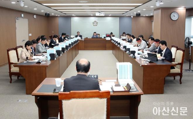 240422_제351회 임시회 제1차 예산결산특별위원회.JPG