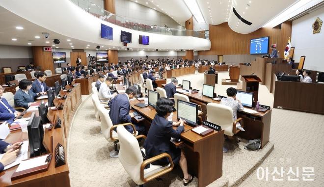 240624_제352회 정례회 제4차 본회의 (1).jpg