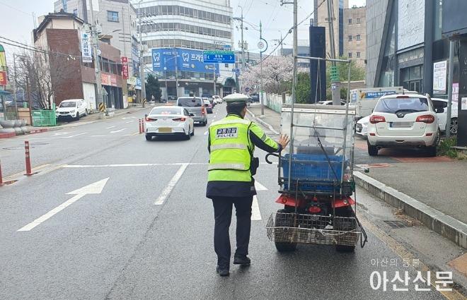 서산(고장사륜차 500미터 이동 안전조치).jpg