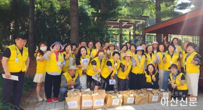 5. 아산시 온양6동, 한여름 폭염 속에도 이웃사랑 실천.jpg
